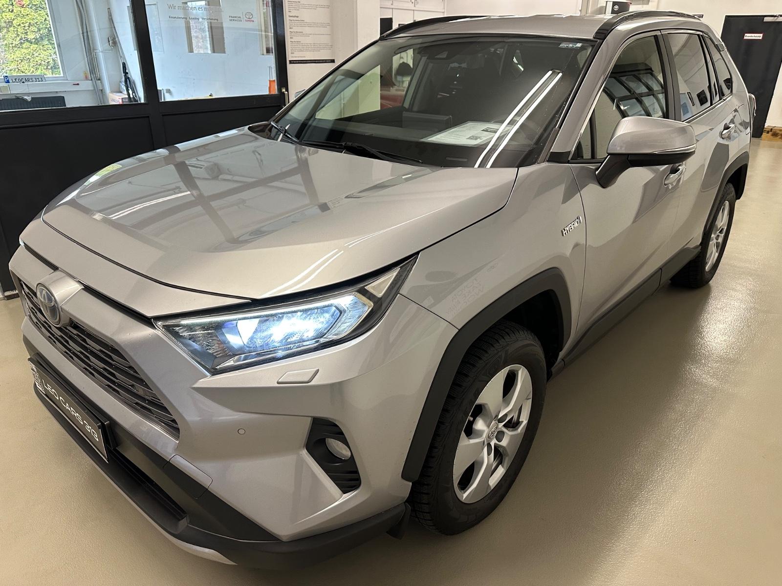 Toyota RAV4 Hybrid Club