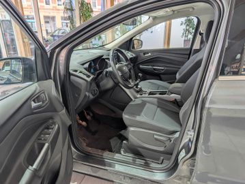 Ford Kuga Cool & Connect