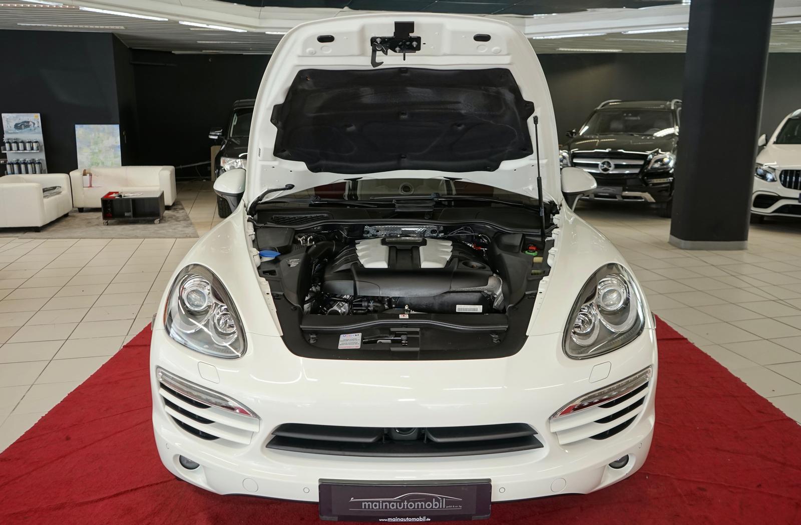 Porsche Cayenne Diesel ACC AHK PDLS Standheizung 14-Wege