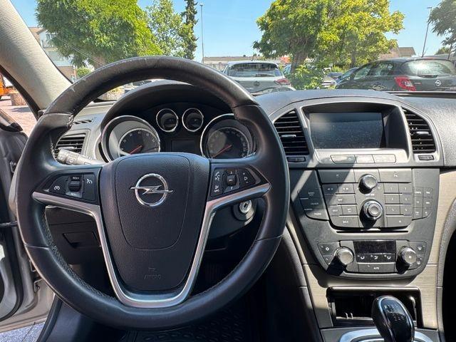Opel Insignia 2012 — photo 13