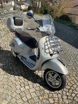 Vespa GTS 300 ABS - VESPA SILBER