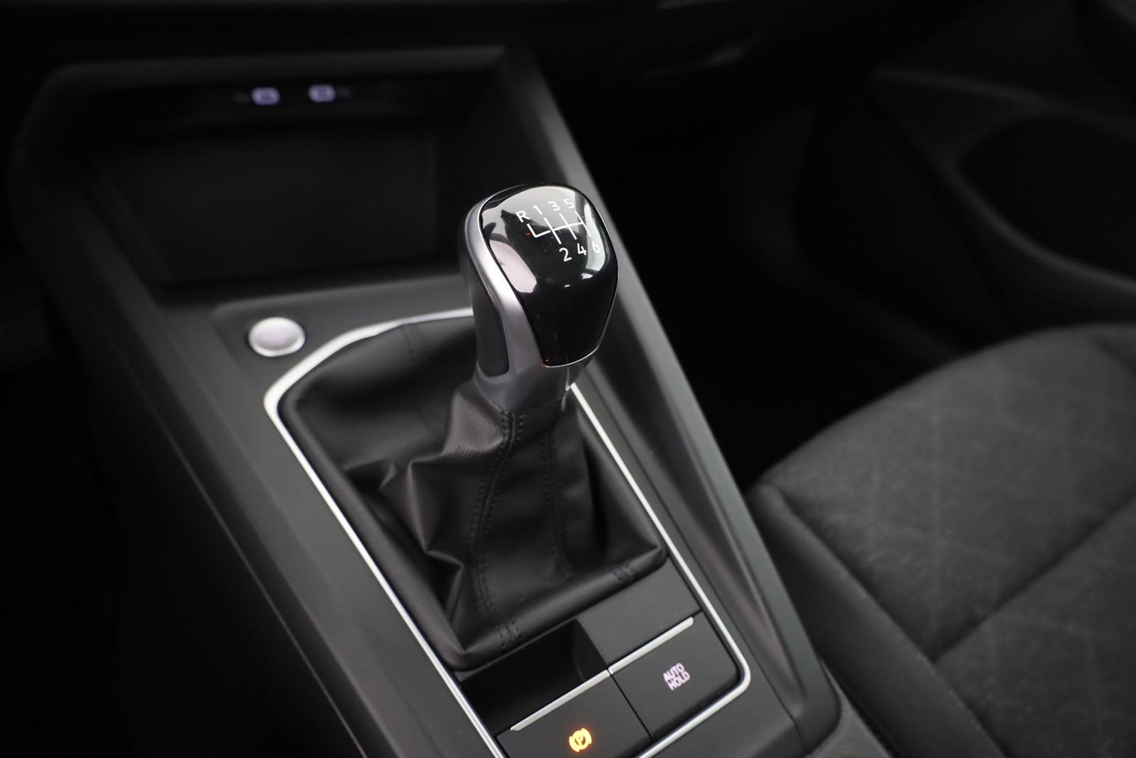 Volkswagen Golf VIII 1.5 TSI Life LED Sitzheizung ACC, миниатюра 13