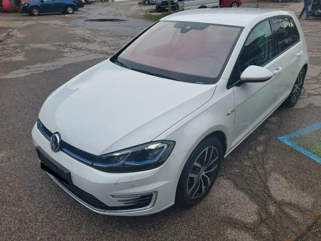 Volkswagen Golf VII e-Golf°VIRUTAL°CCS°WPUMPE°DLA°DYNAUDIO