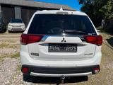 Mitsubishi Outlander Instyle 4WD - Mitsubishi Outlander 7-Sitzer