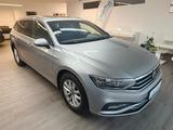 Volkswagen Passat Variant Business*Premium*NP.55.000,-*HUD* - Volkswagen Passat aus 2022