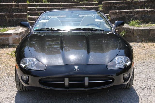 Jaguar XK8 Cabrio 2 Jahre Garantie