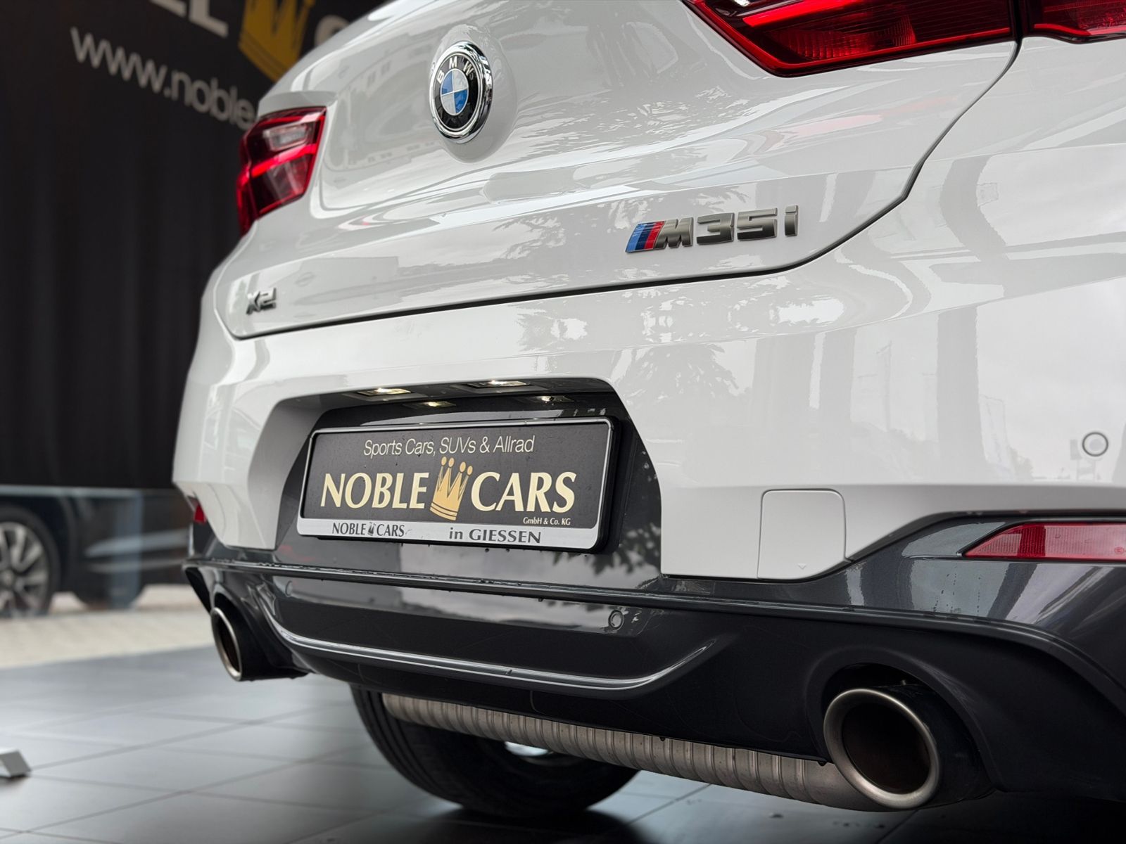 Fahrzeugabbildung BMW X2 M35 i xDrive HUD LED NAV