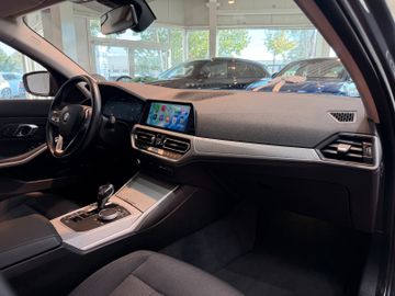 BMW 330 - 10