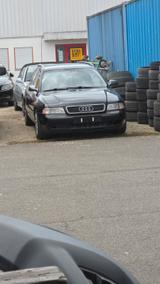 Audi A4 1.8 Avant - - Audi A4 aus 1998: Kombi
