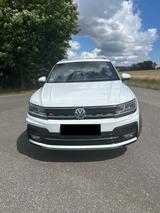 Volkswagen VW Tiguan R-Line 4 Motors - Volkswagen: Motors