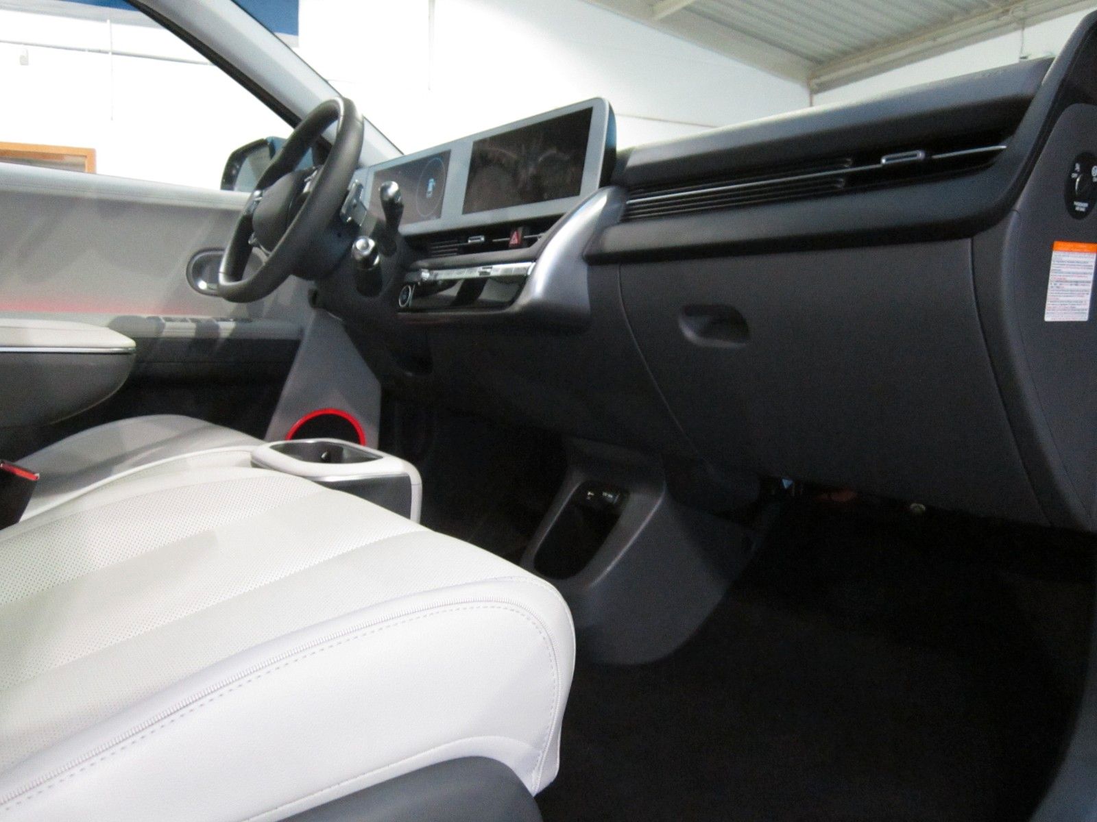 Fahrzeugabbildung Hyundai IONIQ 5 58 kWh Heckantrieb TECHNIQ Sitzpaket