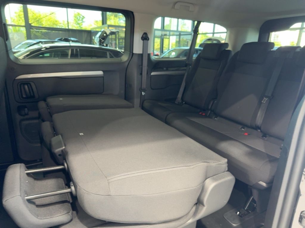 Fahrzeugabbildung Opel Zafira Edition XL, 9 Sitzer, Klima Paket, Driver