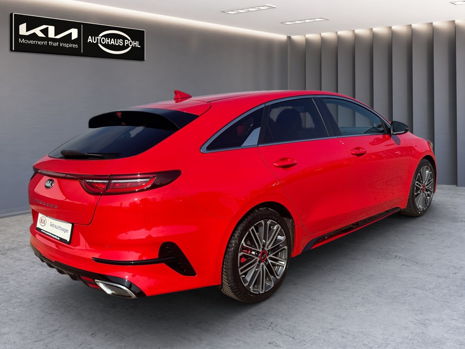 Fahrzeugabbildung Kia PROCEED 1.6T DCT7 GT NAV KOMF BASTUCK