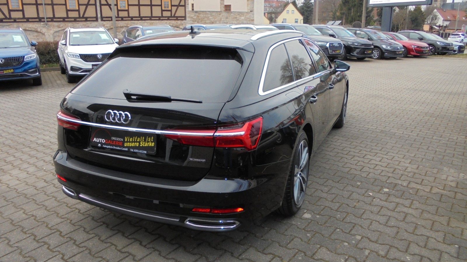 Audi A6 Avant 55 TFSI quattro sport Panoramadach WKR foto 4