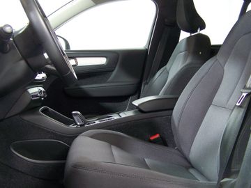 Volvo XC40 - 6