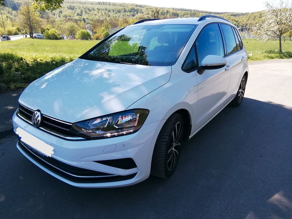Image of Volkswagen Golf Sportsvan