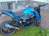 Suzuki GSXS 750 - SUZUKI GSX750