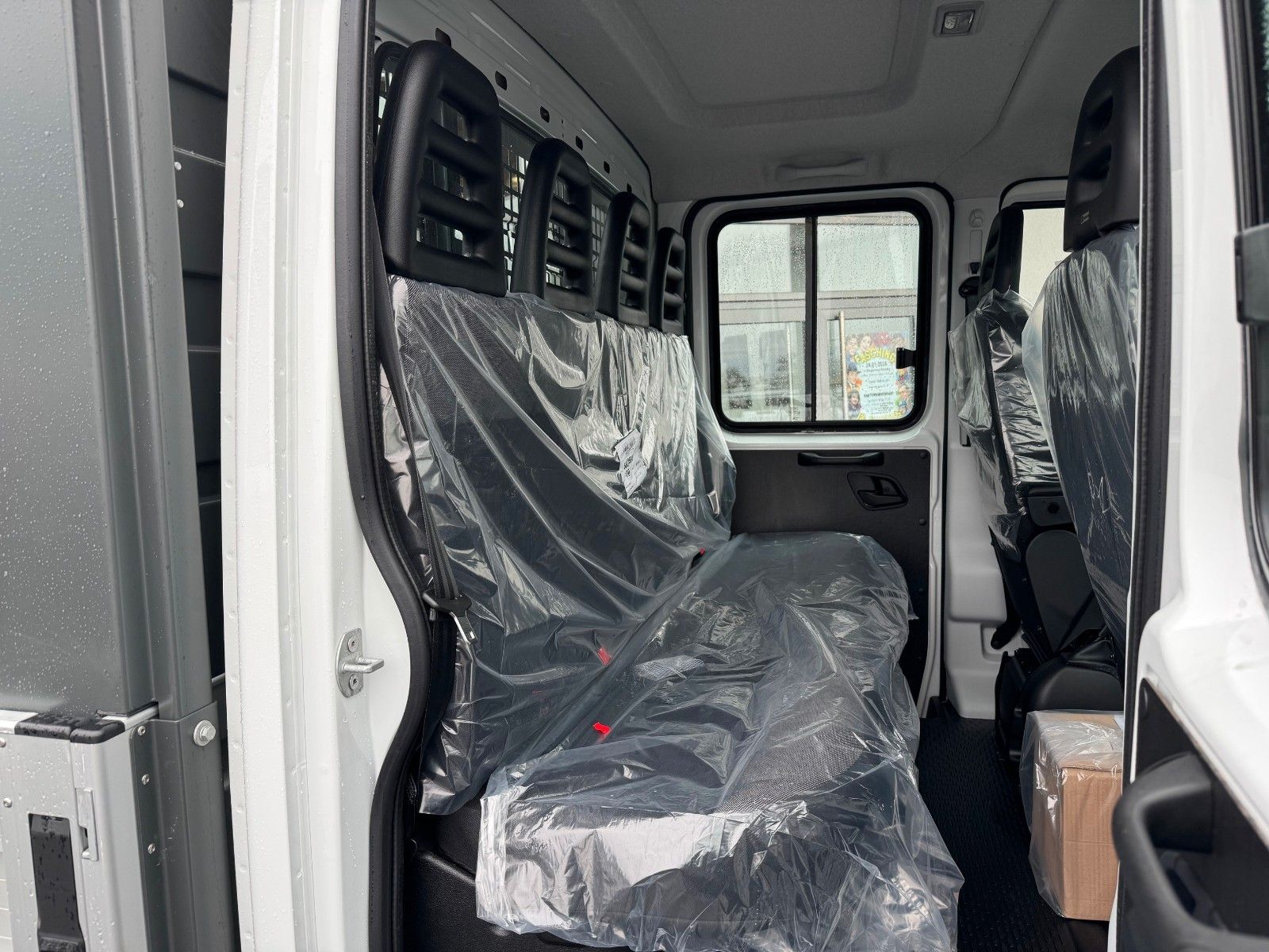 Fahrzeugabbildung Iveco Daily 35C21 HA8 3.0L DoKa *Automatik*R3.450mm*3x