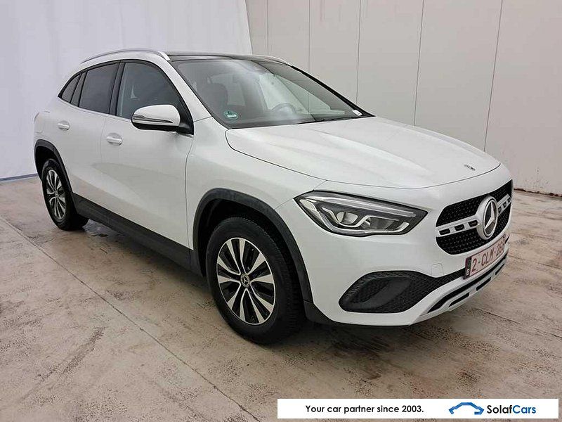 Mercedes-Benz GLA 250 e Pano LED Navi 1/2 Sport-Leather Keyle imagem 2