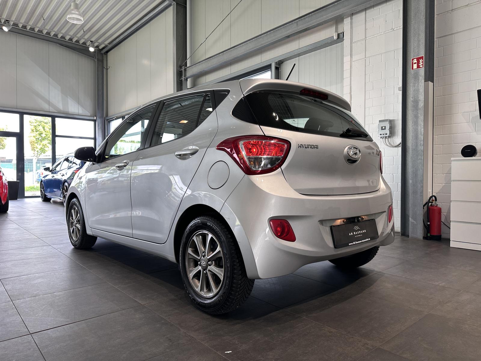 Hyundai i10 FIFA World Cup Edition *SHZ, LENKRADHZ.*
