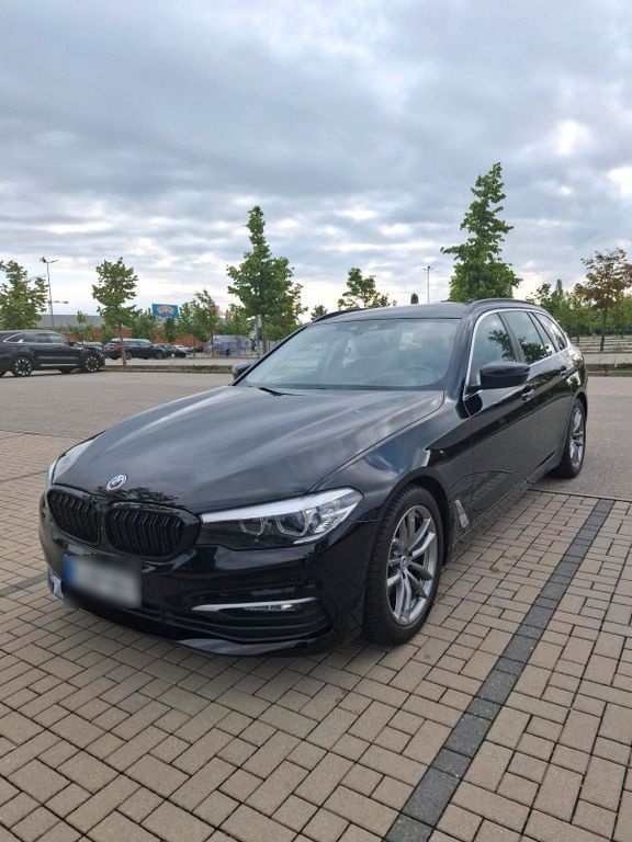 Image of BMW 530