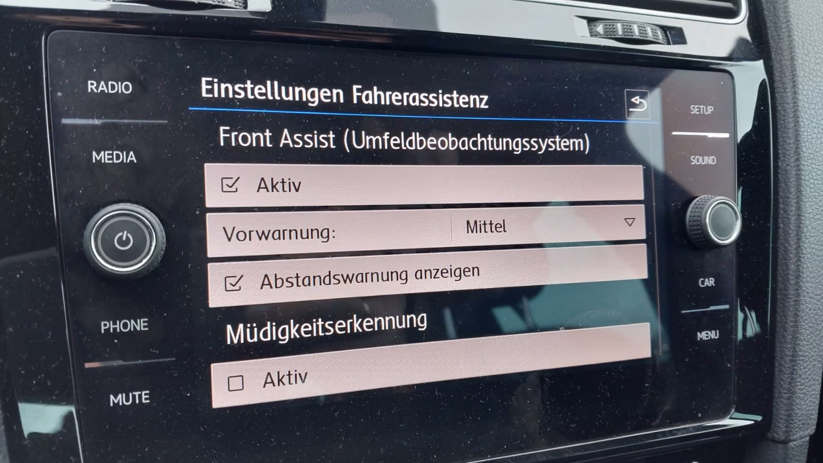 Volkswagen Golf VII Lim. R BMT/Start-Stopp 4Motion