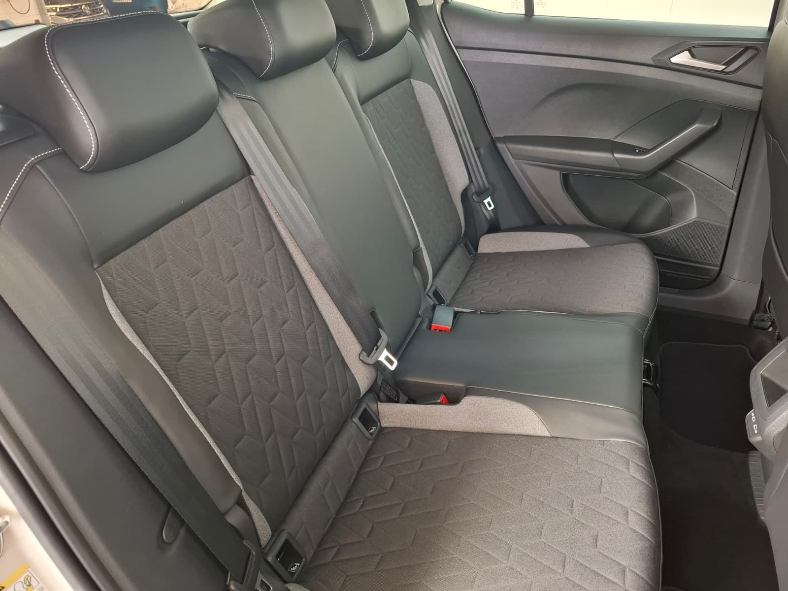 Fahrzeugabbildung Volkswagen T-Cross Energy 1.0 TSI DSG +ACC+LED+TravelAssist