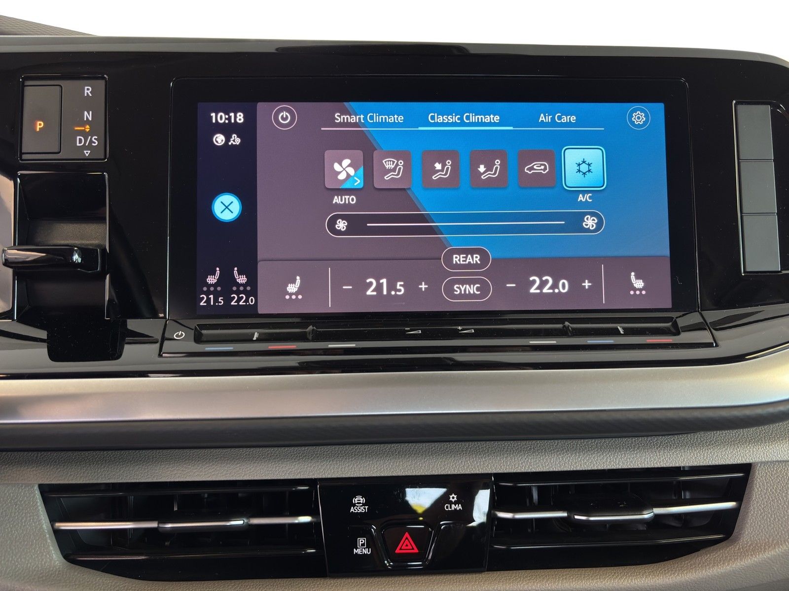 Volkswagen T7 Multivan 1.5 TSI Edition DSG MATRIX NAVI LM foto 15