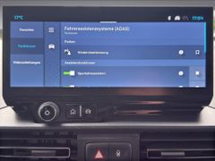 Fahrzeugabbildung Citroën Berlingo XL BlueHDi 130 EAT8 MAX 7 Sitzer & Navi