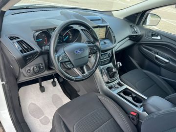 Ford Kuga - 9