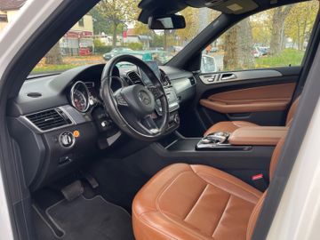 Fahrzeugabbildung Mercedes-Benz GLE 350d 4Matic*StHz*Pano*HarmanKardon*Sitzlüft*