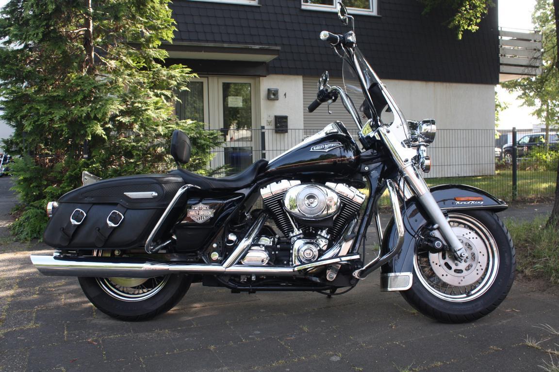Harley-Davidson Road King viel Zubehör
