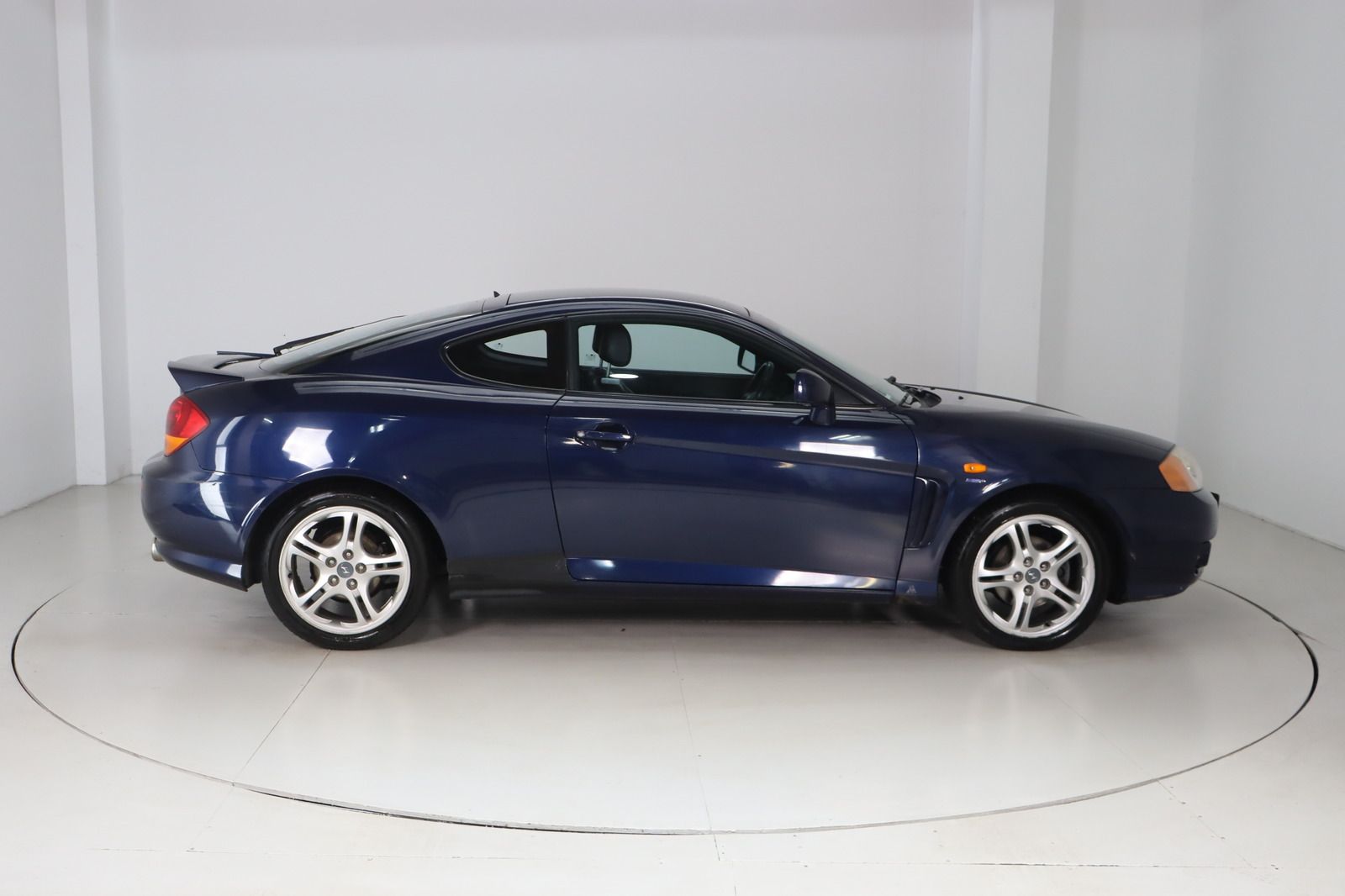 Fahrzeugabbildung Hyundai Coupe 2.7 FX * Sitzhzg. * Leder * Tempomat
