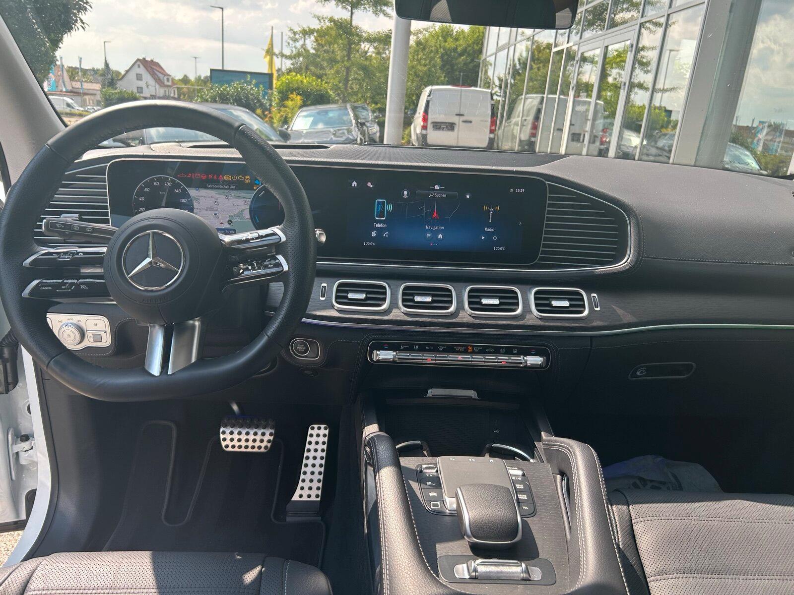Mercedes-Benz GLE 400 e 4M AMG *BURM*HUD*AHK*PANO*NIGHT*MEMORY