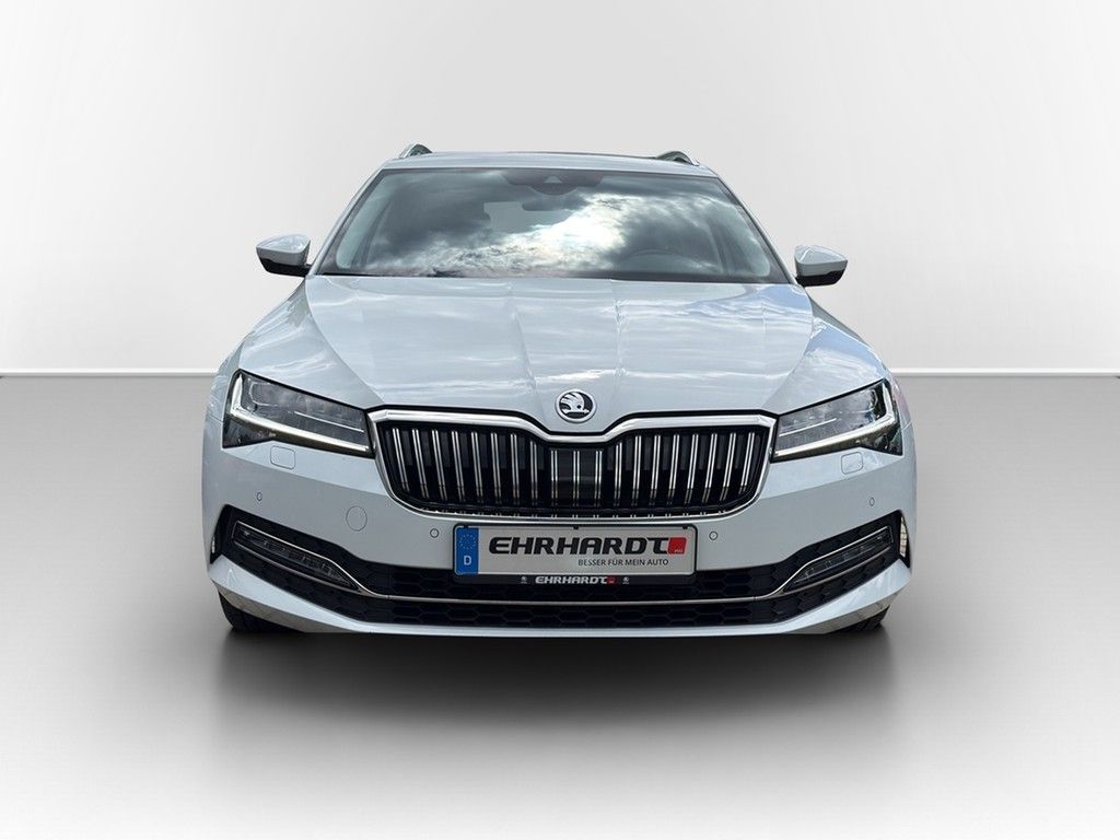 Skoda Superb - Bild 2