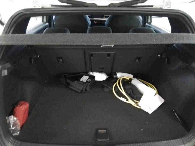 Volkswagen Golf - Bild 12