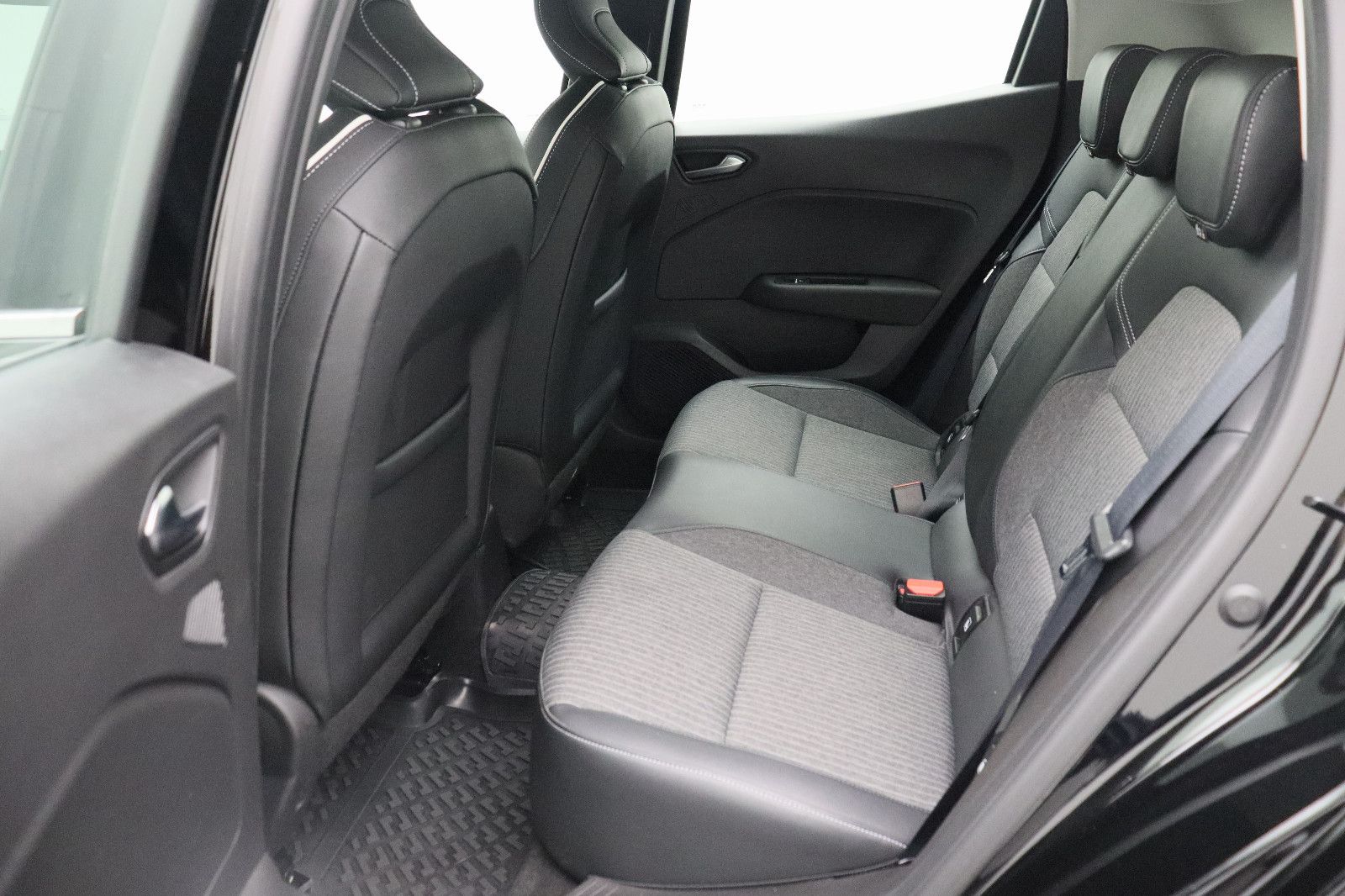 Fahrzeugabbildung Renault Clio V 1.0 Intens