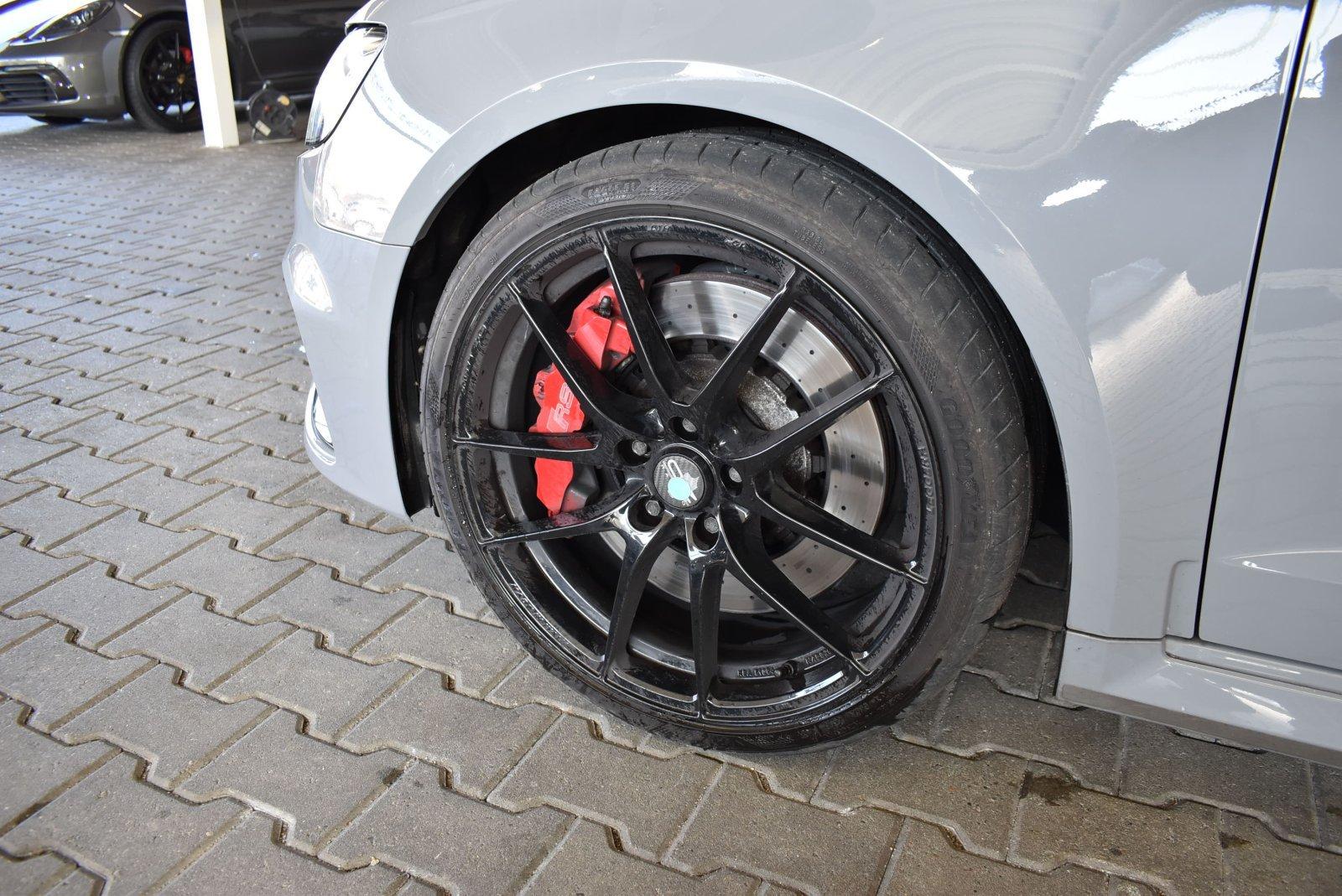 Audi RS 3 Sportback 2.5 TFSI Schalensitze Panodach oh