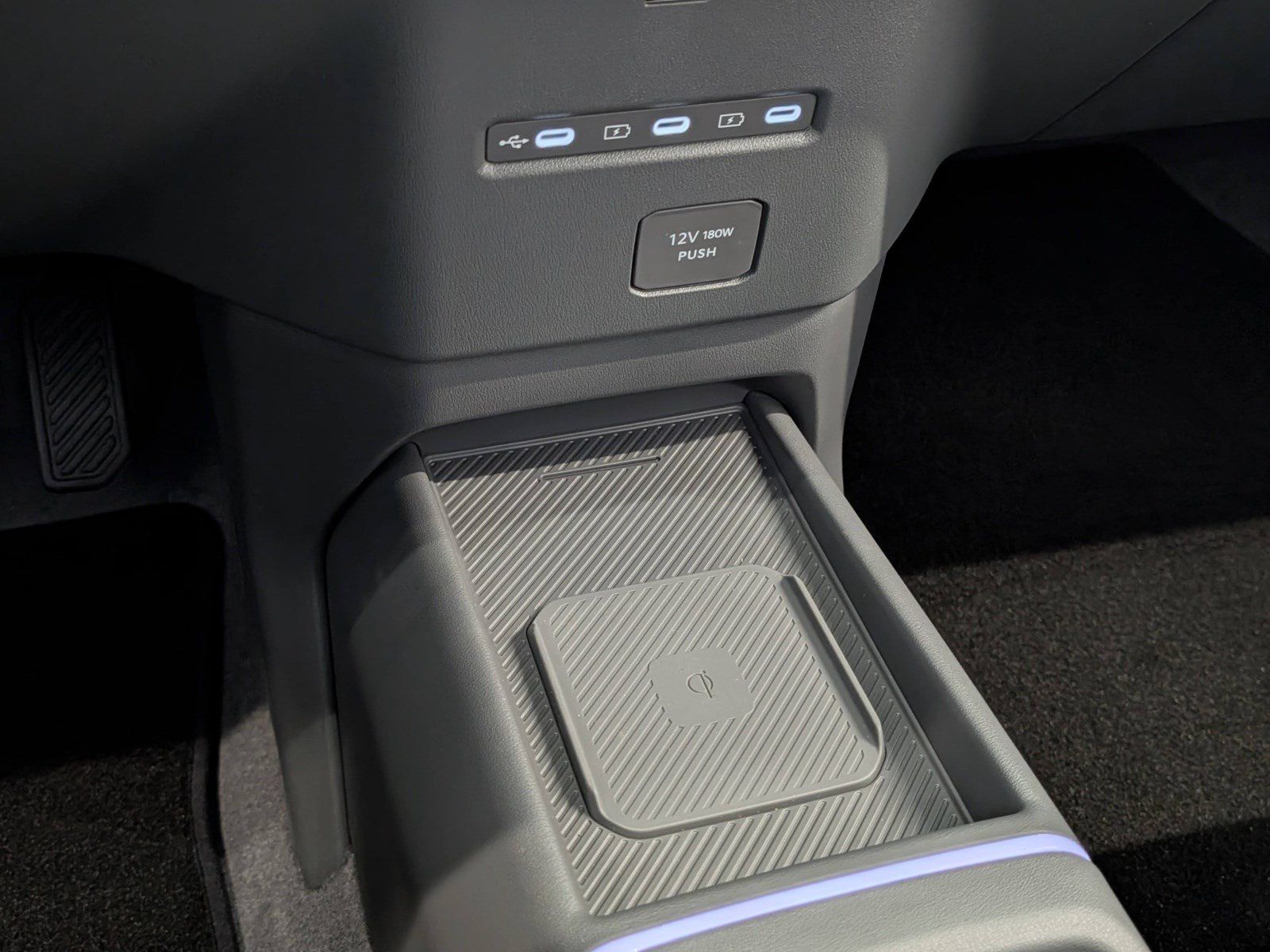 KIA EV2 42,2-kWh EARTH 5-Sitzer Design Technology – Bild 18