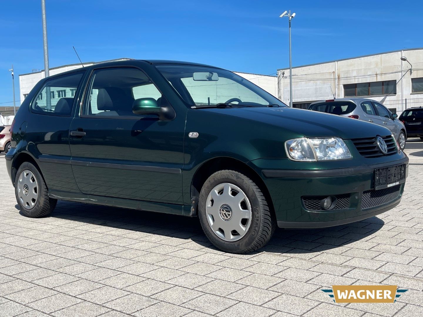 Fahrzeugabbildung Volkswagen Polo Comfortline Sitzheizung Radio Tüv Neu