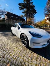 Tesla Model 3 Allradantrieb Dualmotor Long Range AWD - Tesla Model 3 in Berlin
