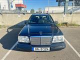 Mercedes-Benz E 220 AKTIV Aktiv - Mercedes-Benz E-Klasse: Aktiv