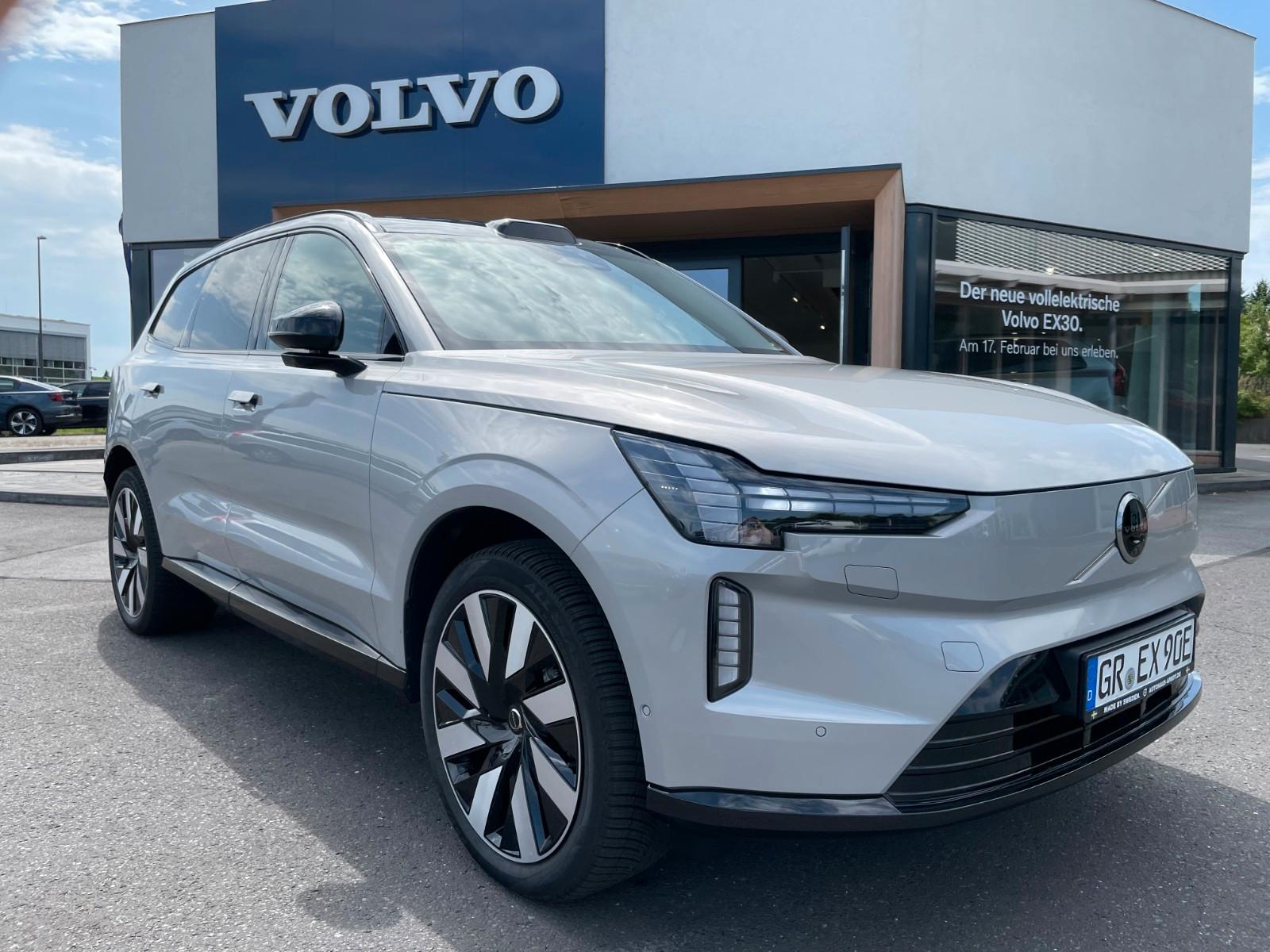 Volvo EX90 Ultra Performance Pure Electric AWD
