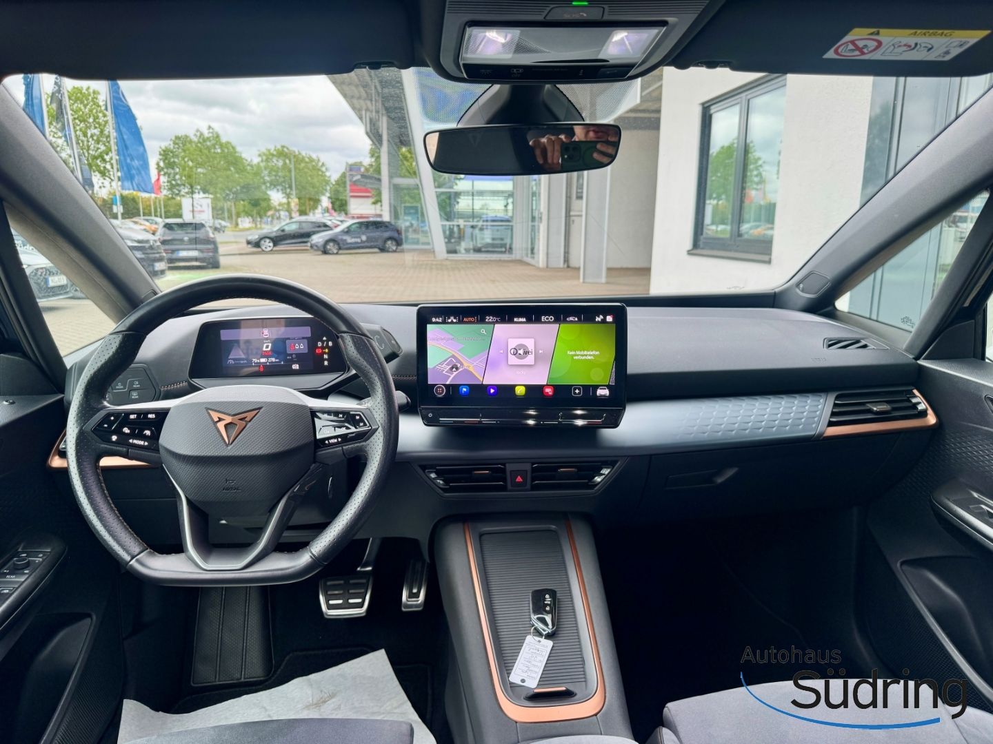 Born 58kWh HUD Navi Wärmepumpe beats TopView