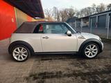 MINI Cooper Cabrio Highgate Highgate - MINI Cooper Cabrio von privat