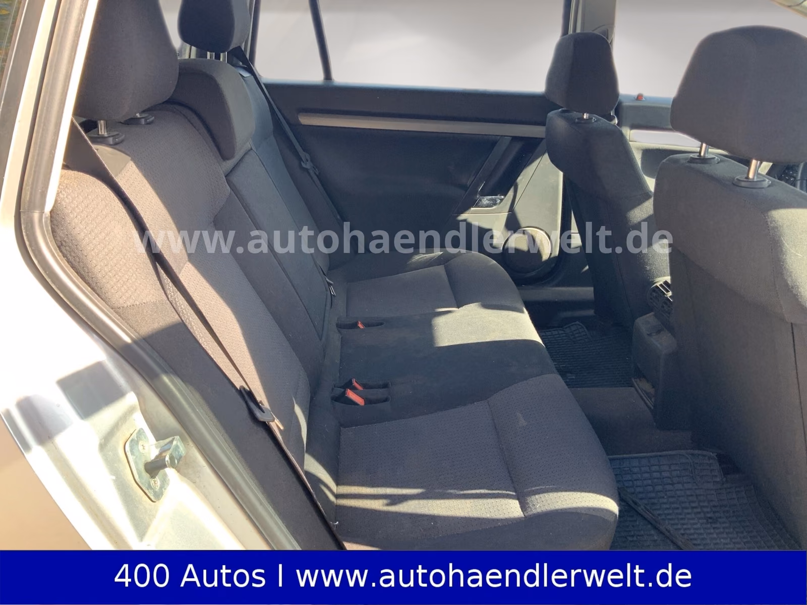 Opel Vectra 2005 — photo 12