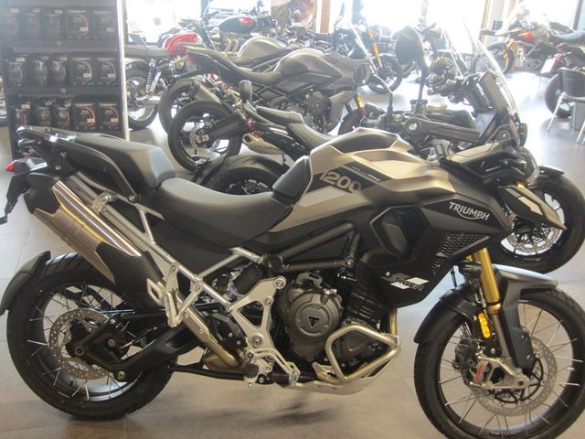 Triumph Tiger 1200 Rally PRO Auf Lager 2024