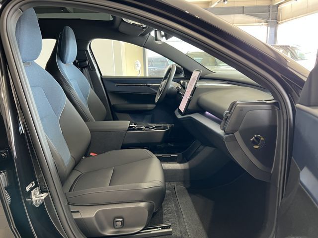 Volvo EX30 Ultra AWD Performance ACC BLIS Pano 360°