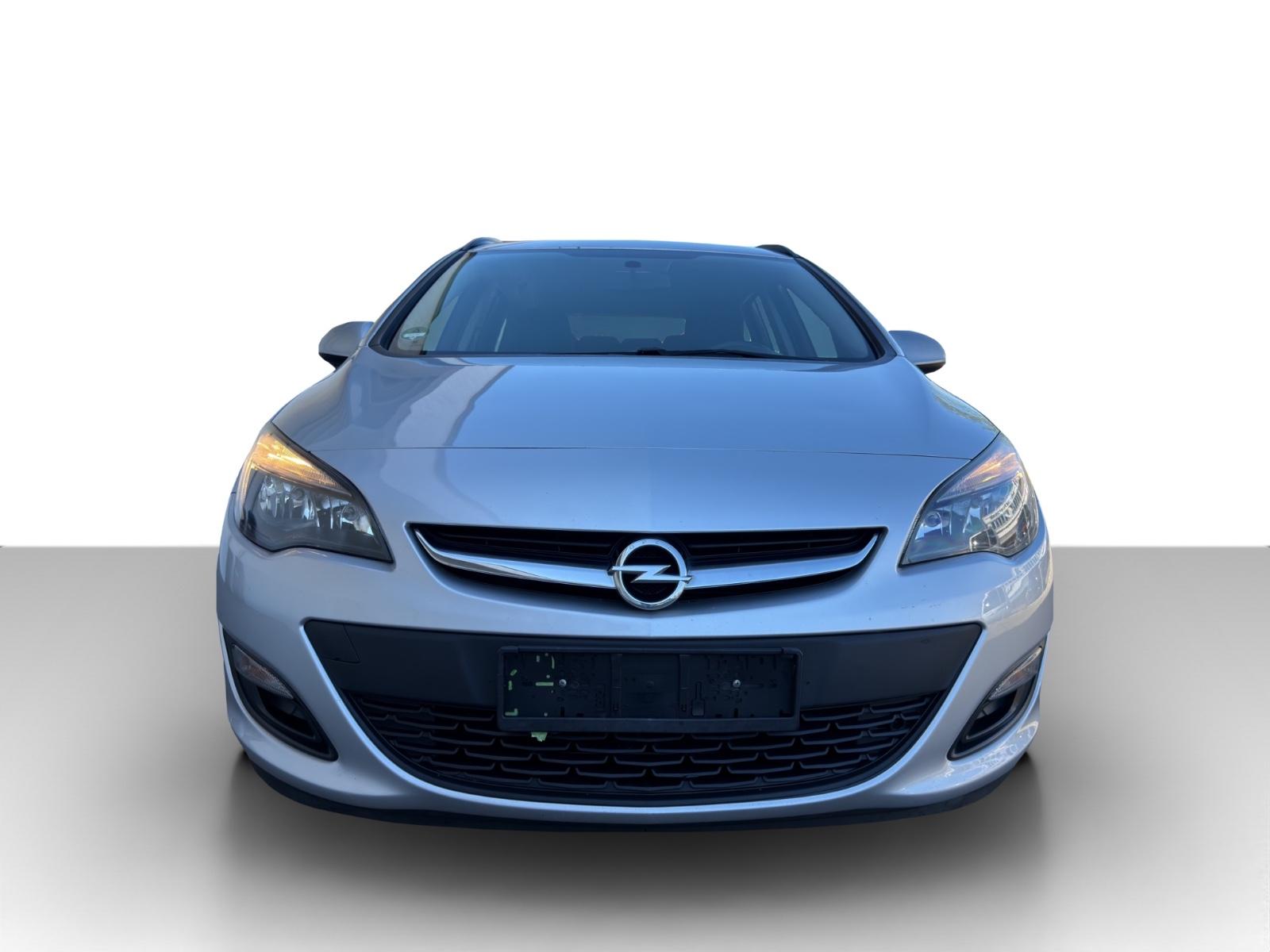 Opel Astra 2014 — photo 8