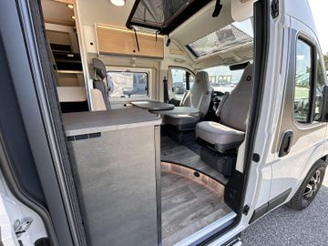 Sunlight Cliff X 600 RT  Dieselhzg. AWT beheizt LED